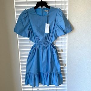 Blue short dress